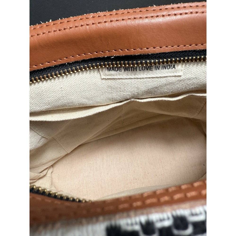TRIBE ALIVE Large Canvas & Leather Crossbody‎ Handbag - Picture 13 of 16